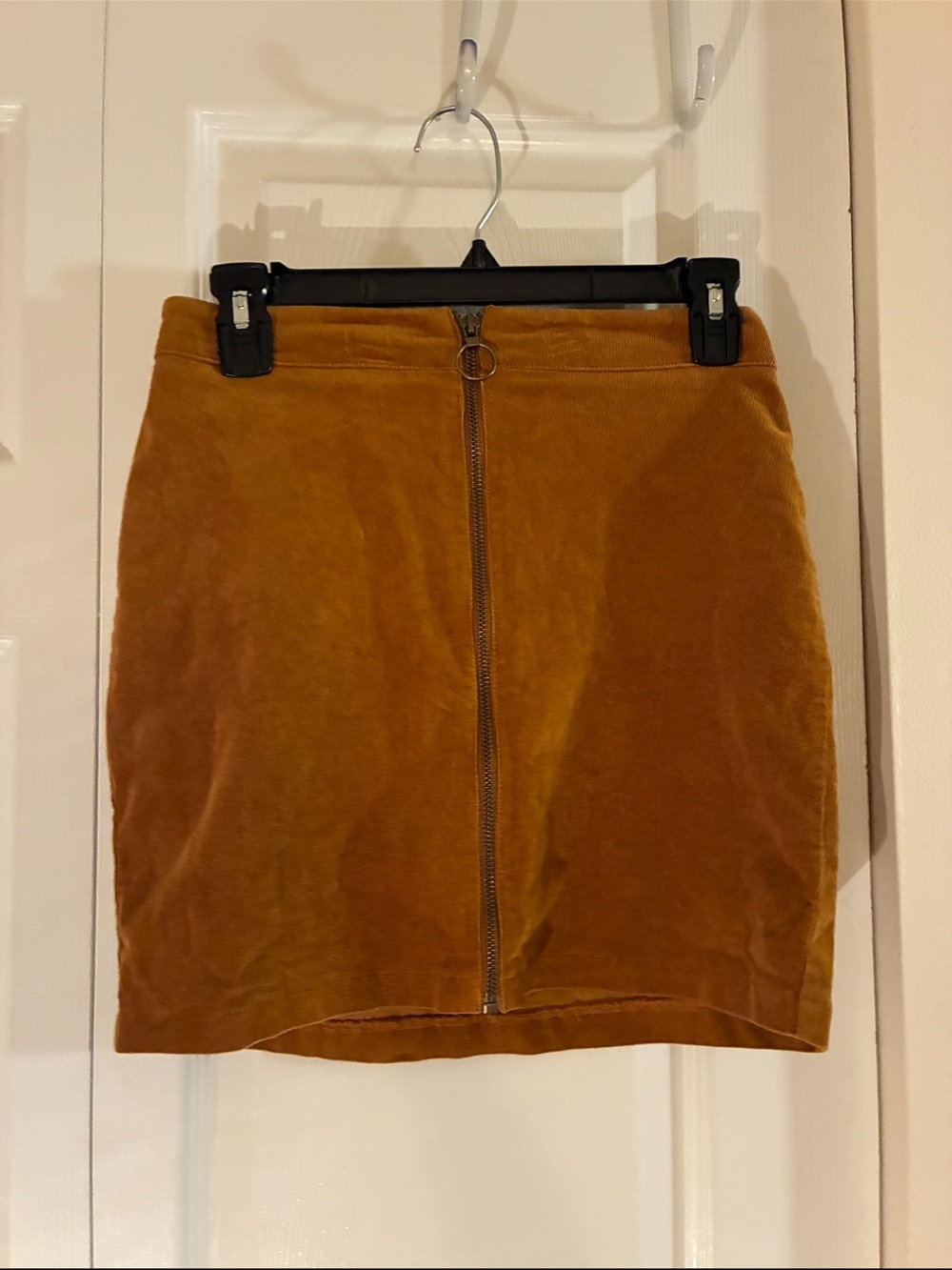 Forever 21 Rust Velvet Front-Zip Mini Skirt